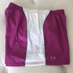 Women Under Armour Running shorts size M